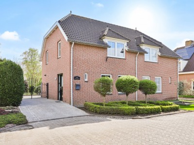 Convent 12, Horst Convent 12, Horst